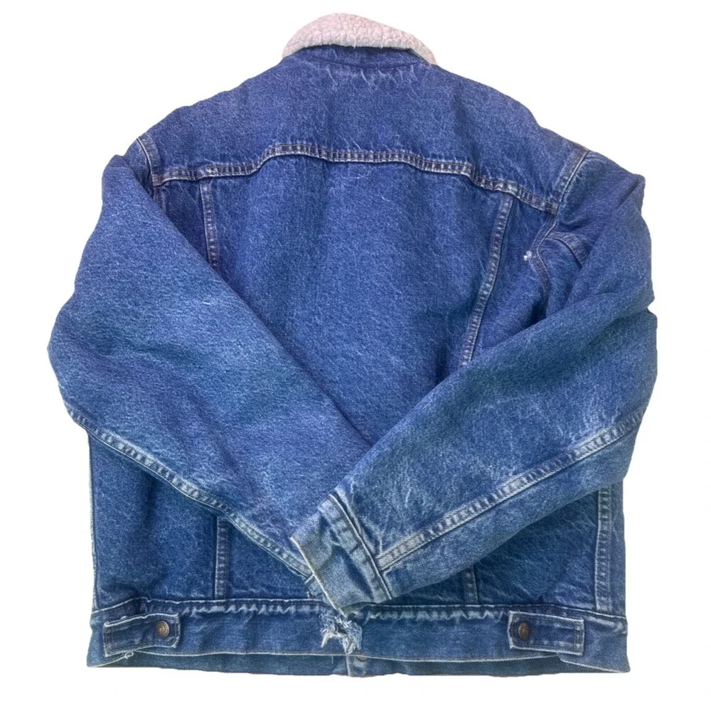 Vintage 80’s Levi’s Denim Sherpa Lined Trucker Jacket men’s size 42